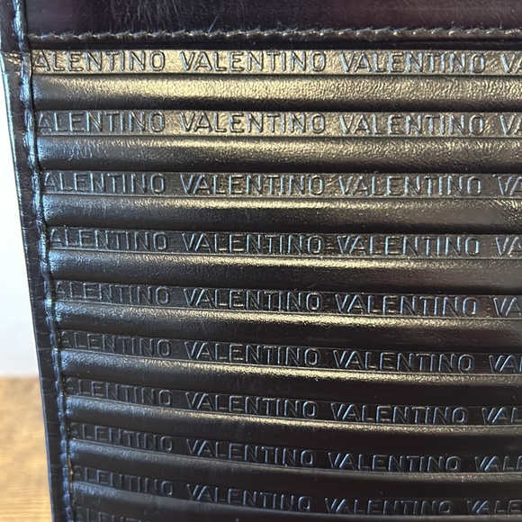 Valentino EUC black leather clutch - Picture 2 of 7
